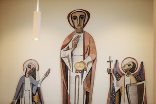 Figurengruppe (Jesus, Maria und Hl. Michael)